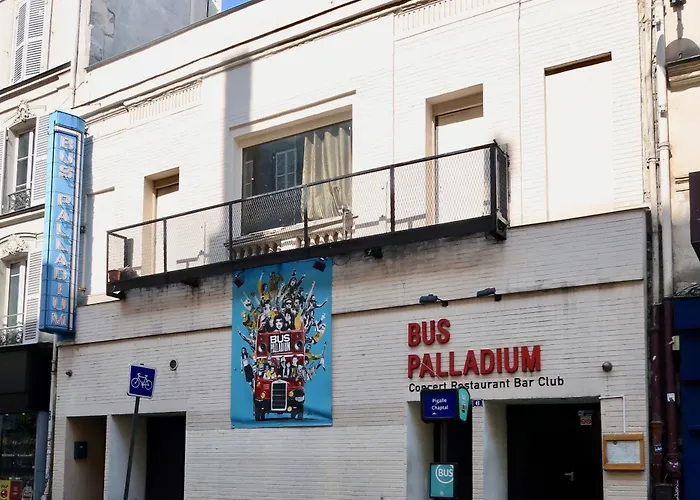 Bus Palladium *