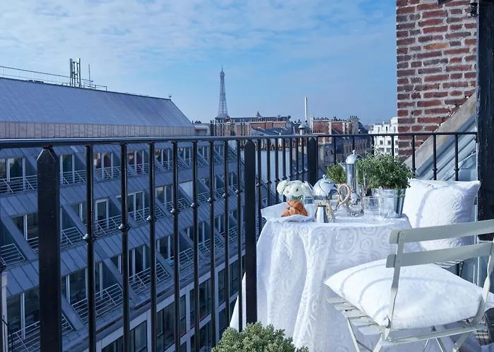 Bus Palladium Отель Париж