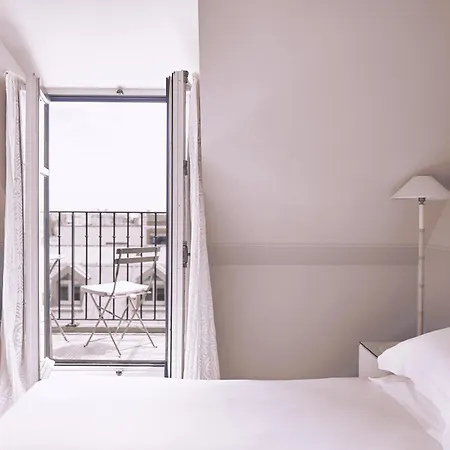 Bus Palladium Hotel Paris